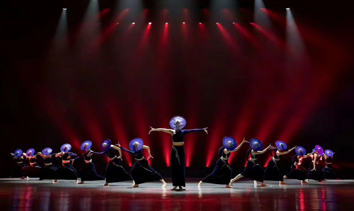 【校园动态】昆明市艺术学校在第十二届中国舞蹈“荷花奖”民族民间舞蹈比赛中荣获佳绩收获满满